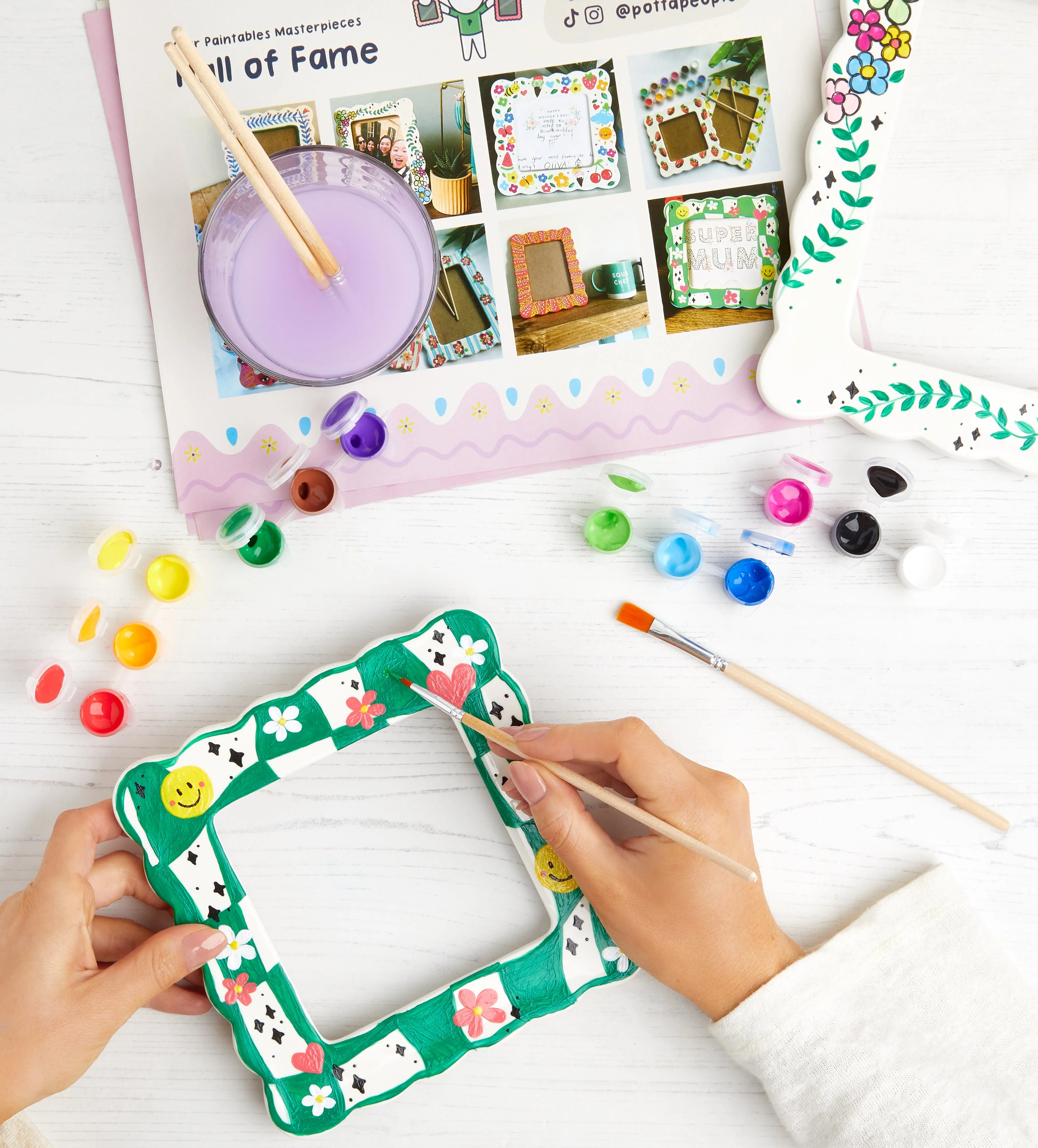 Paint-a-Frame - Image 38